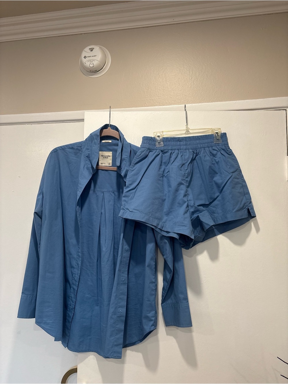 Abercrombie Blue Button-Up Shirt and Shorts Set - Picture 1 of 4